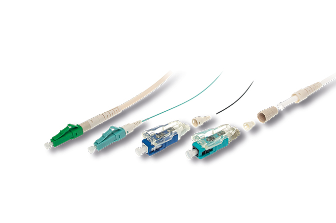 Quatre connecteurs LC FFP